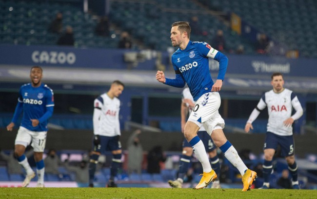 奥斯梅恩的 奥斯梅恩的