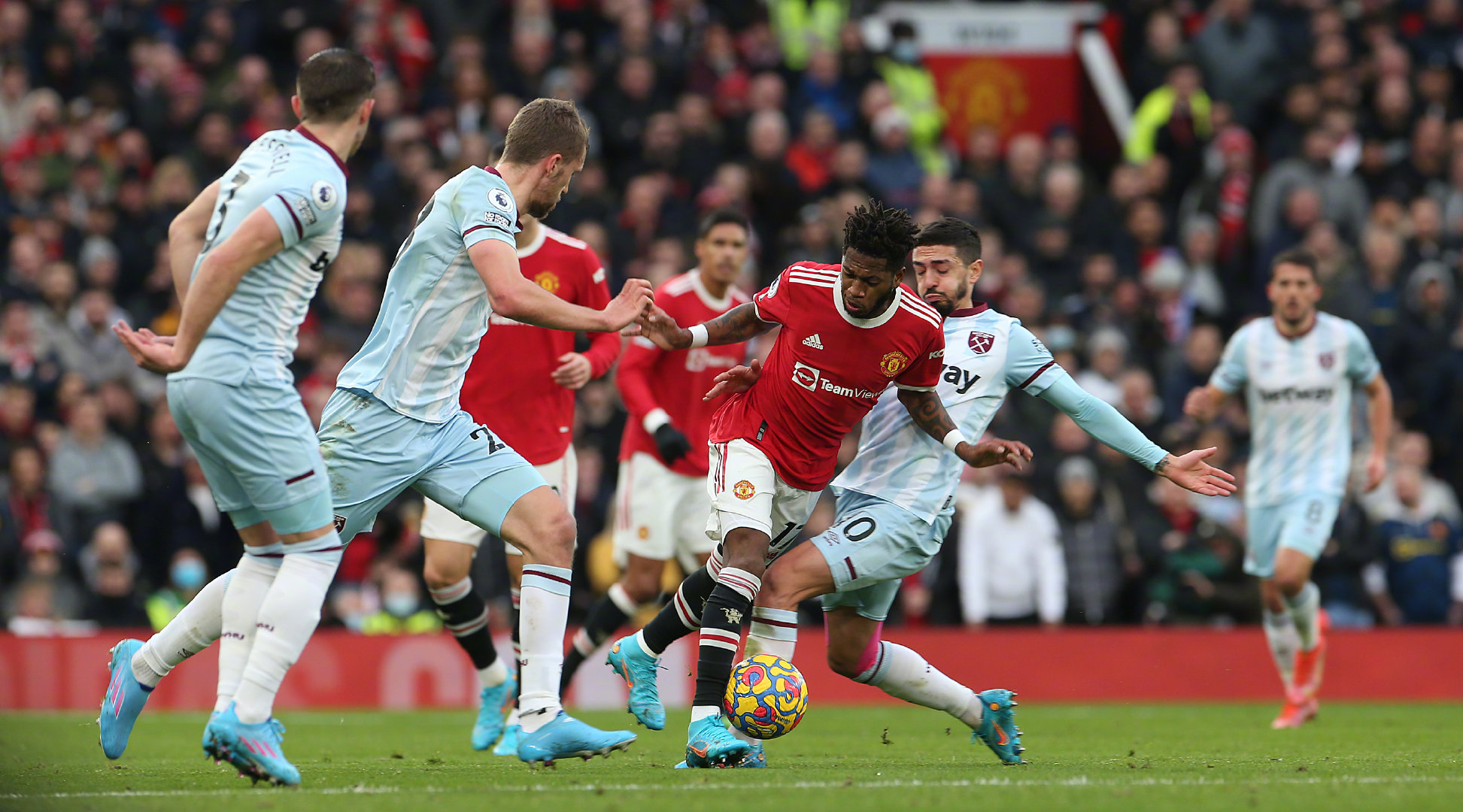 米兰与切尔 米兰与切尔